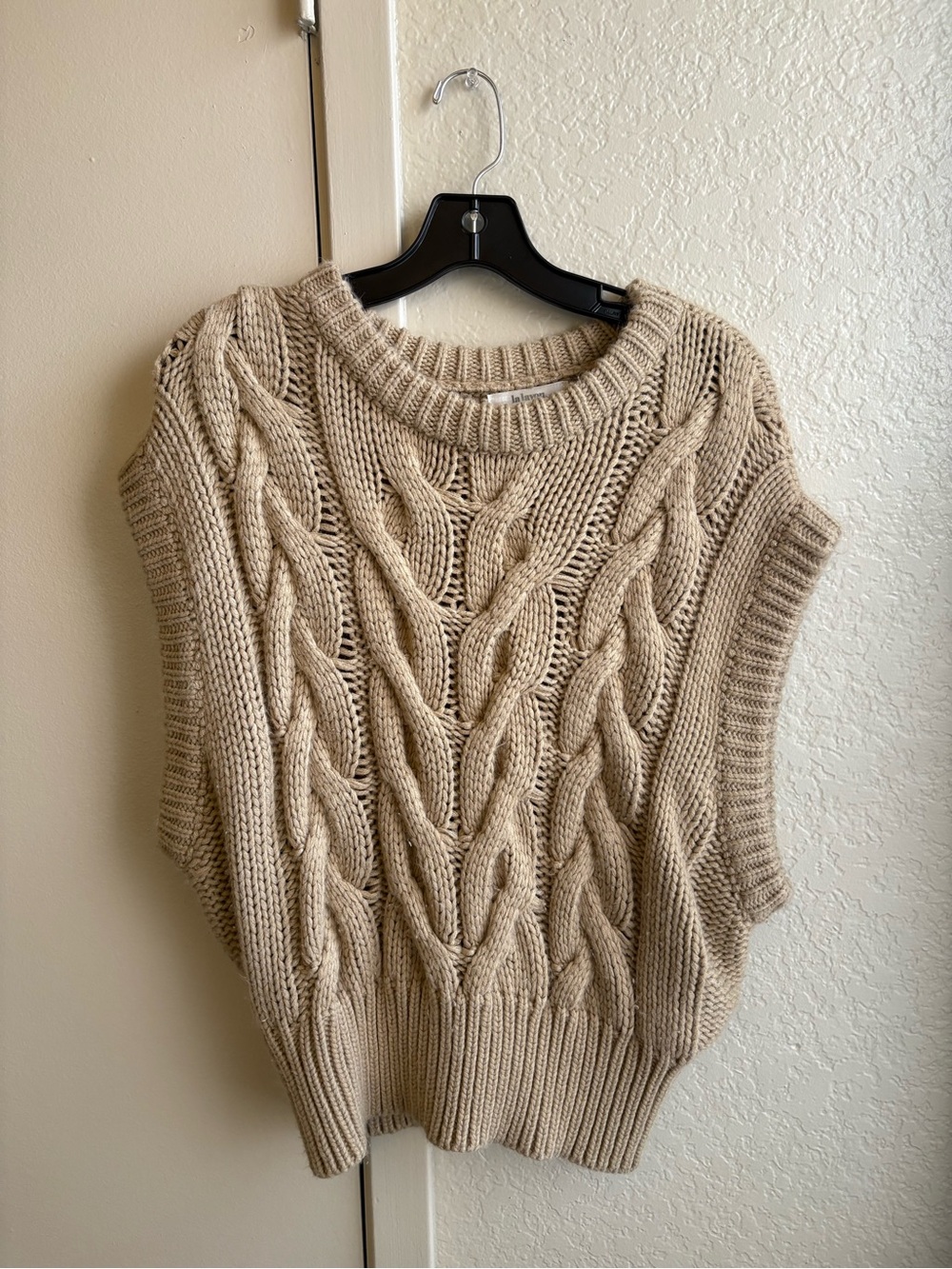 Chunky Cable Knit Sleeveless Sweater Vest - Cream